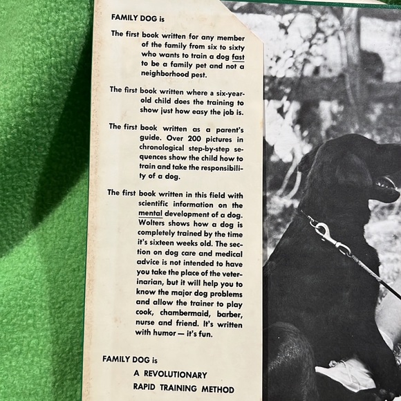 Family Dog by Richard A. Wolters HC/DJ 1975 Book - Picture 3 of 16